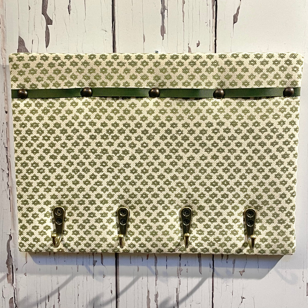 Hook & Hang - Specs and Sunnies Key Holder / Fermoie Green Marden / Moss Green Ribbon